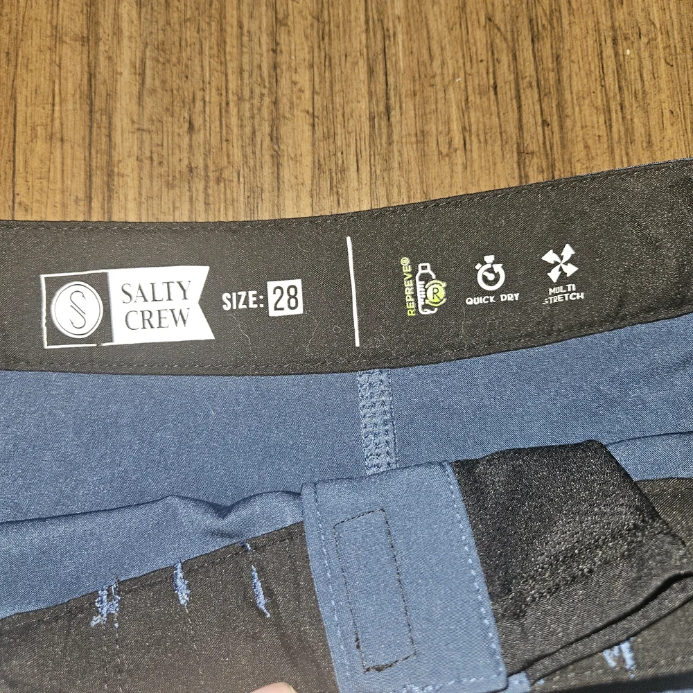 Salty Crew Kids Swim Trunks in Navy Blue Sz 28